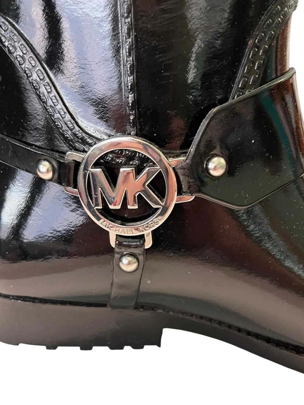 MICHAEL KORS Fulton Rubber Slip-On Rain Boots Booties Glossy Black Silver Logo 8
